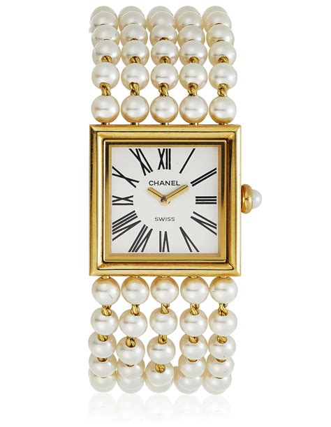 chanel pearl watch